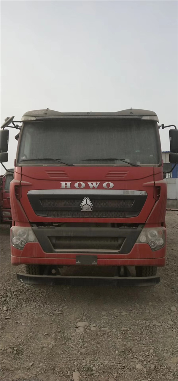 440马力豪沃t7h 7.2米车厢自卸车